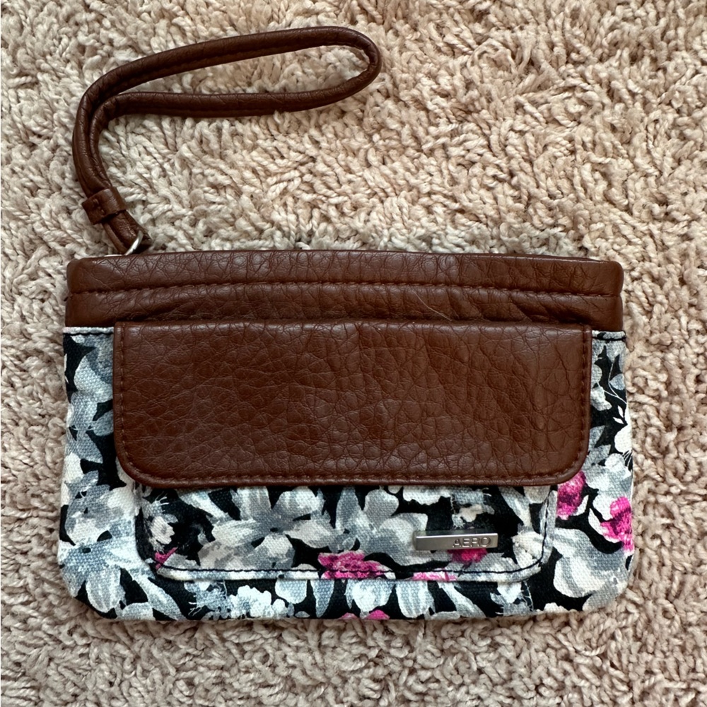 Aeropostale flower wallet with wrist strap